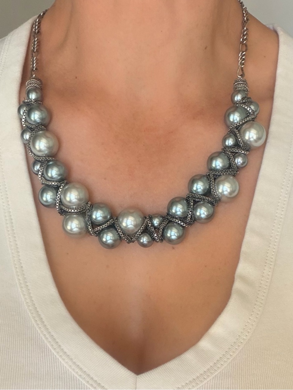 Coldwater Creek Simulated Pearl
Necklace: Gunmetal & Silver tone Chain